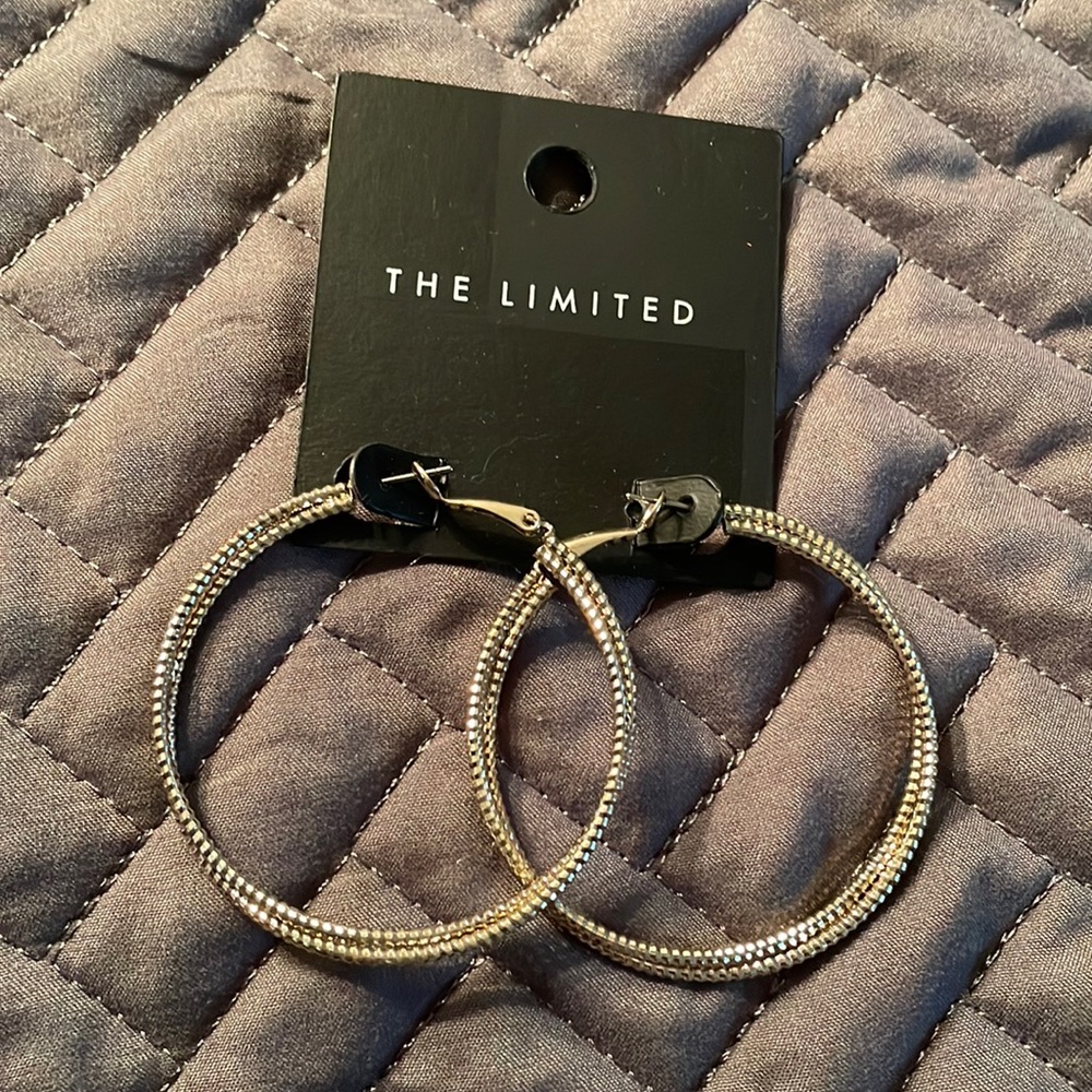 The Limited Goldtone Entwined Earrings 2” NWT